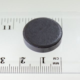 Feritový magnet válec 20x5mm